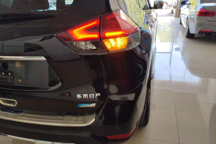 Used Nissan X-Trail 2017 2.0L CVT Comfort Edition 2WD