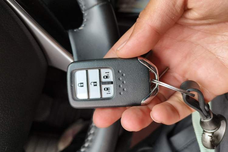 Used Honda Elysion 2016 2.4L Comfort Edition Vehicle Key