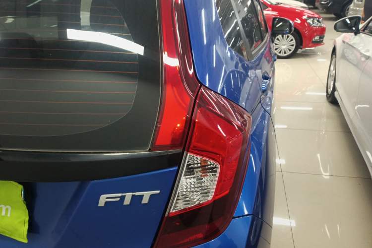 Used Honda Fit 2018 1.5L CVT Comfort Version