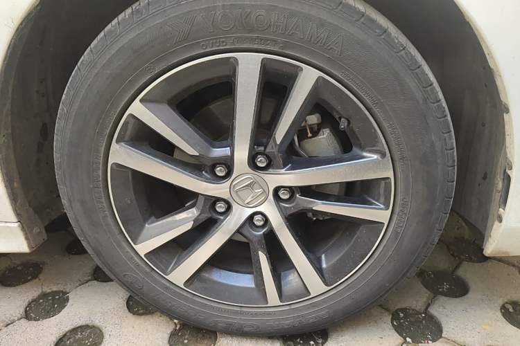 Used Honda Integra 2022 240TURBO CVT Technology Edition Right Front Wheel Hub