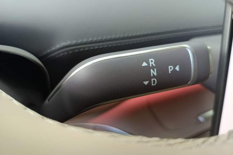 Used Nio ET9 2025 100kWh Signature Edition
