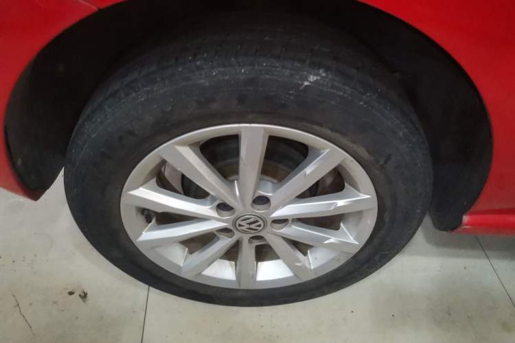 Used Volkswagen Polo 2018 1.5L Automatic Luxury Edition Exterior 5