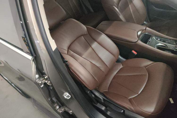 Used Buick Envision 2014 28T Four-Wheel Drive Elite Model