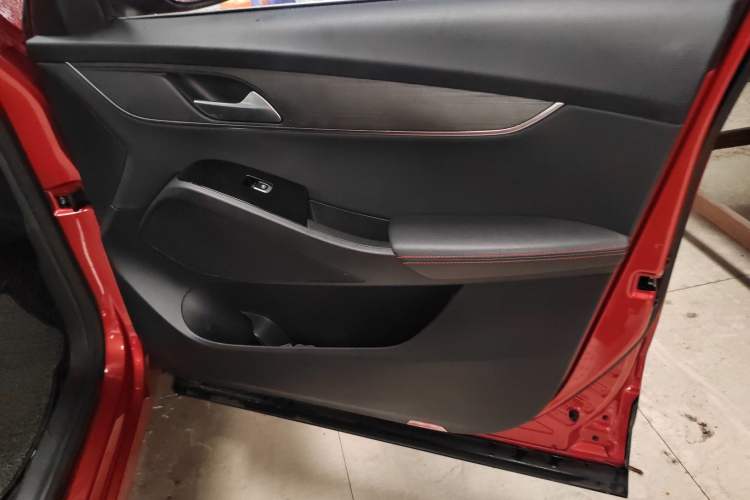 Used BORGWARD BX5 2017 20TGDI Automatic Two-Wheel Drive Pioneer Edition
