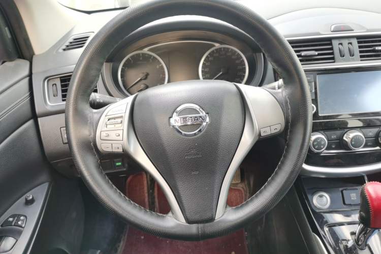 Used Nissan Tiida 2016 1.6L CVT Smart Drive Edition