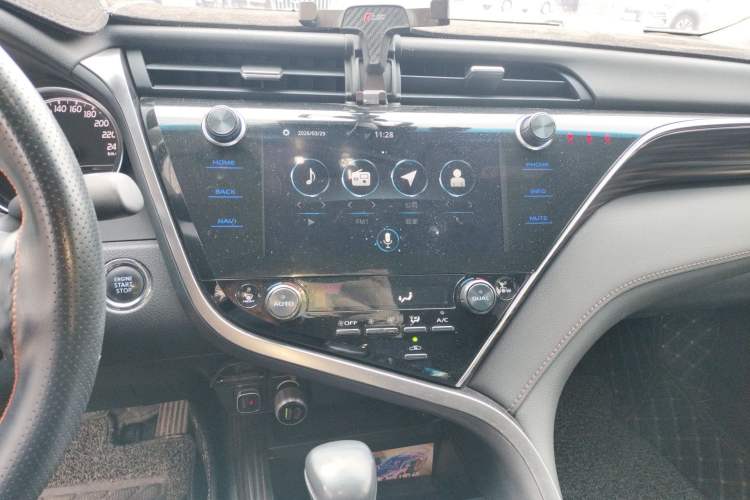Used Toyota Camry 2019 2.5G Luxury Edition China VI Standard Audio And AC Panel