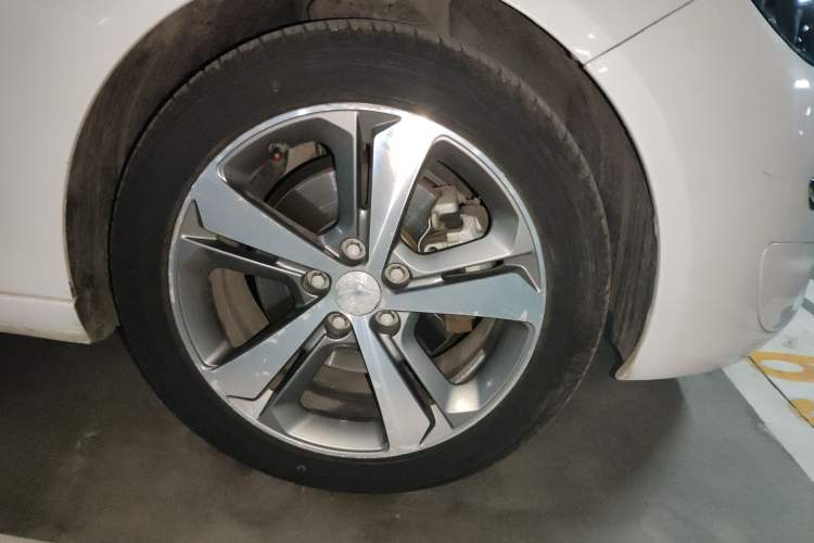 Used Peugeot 308S 2015 1.6T Automatic Jingchi Edition
