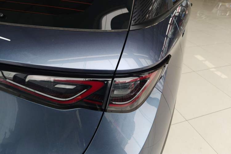 Used BYD Dolphin 2025 Intelligent Driving Version 410 km Fashion Edition