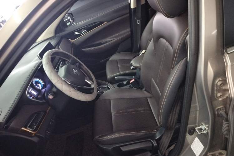 Used CHANGAN Eado DT 2018 1.6L Automatic Smart Enjoyment Model