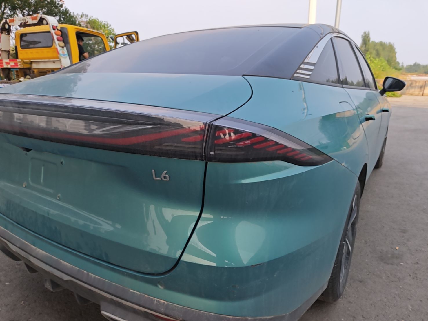 Geely Galaxy L6 2023 125km MAX — снимка 9