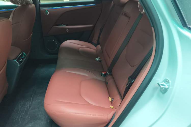 Used ARCFOX Alpha T5 2026 Model Pure Electric 660 Yuanjing Divine Driving Version