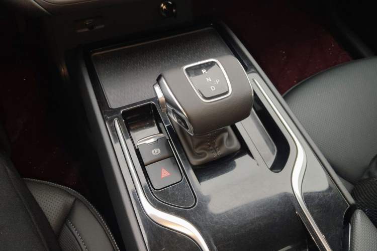 Used Hongqi E-QM5 2023 Revised Version Basic Travel Edition
