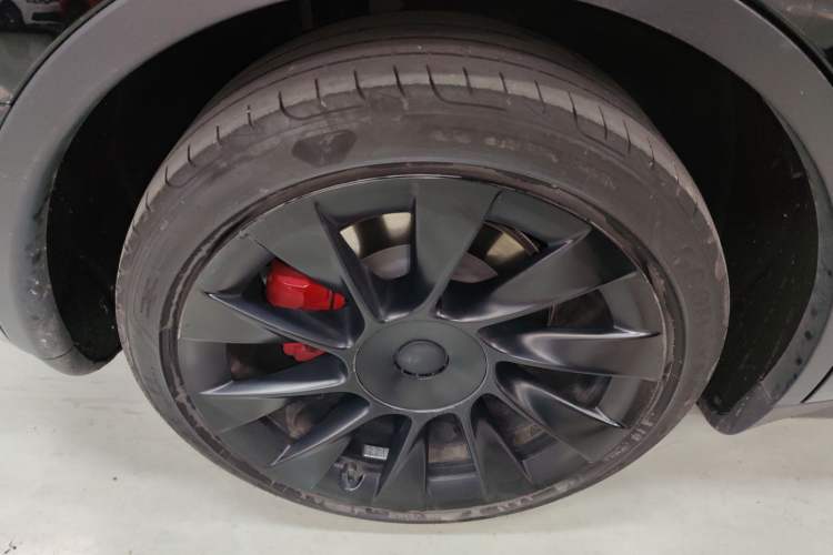 Used Tesla Model Y 2021 Standard Range Rear-Wheel Drive Version