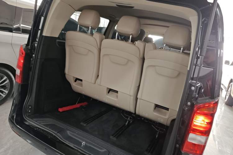 Used Mercedes-Benz Vito 2020 2.0T Business Version 7 Seats
