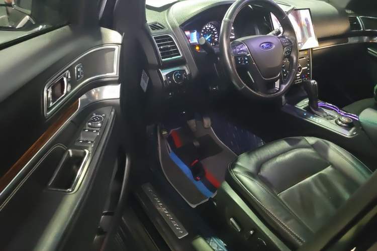 Used Ford Explorer 2016 2.3T Elite Edition
