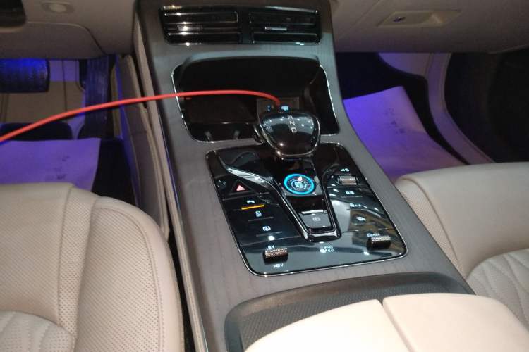 Used BYD Han 2024 DM-i Glory Edition 121KM Premium Model
