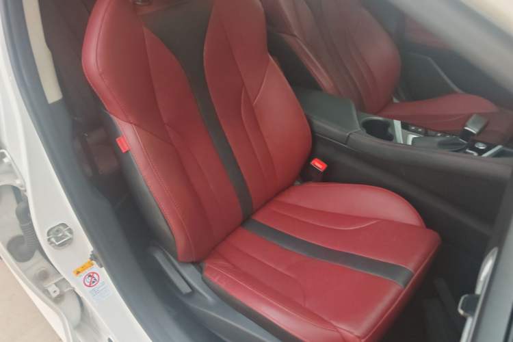 Used CHANGAN Eado 2021 PLUS Blue Whale NE 1.4T GDI DCT Flagship Model
