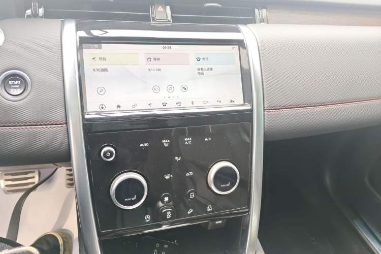 Used Land Rover Discovery Sport 2021 249 PS R-Dynamic S Performance Edition Audio And AC Panel