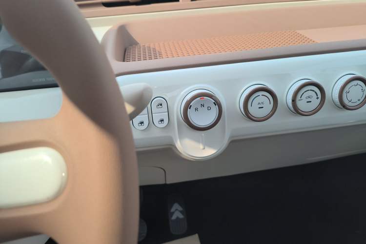 Used Bestune Pony 2026 222km Colorful Horse
