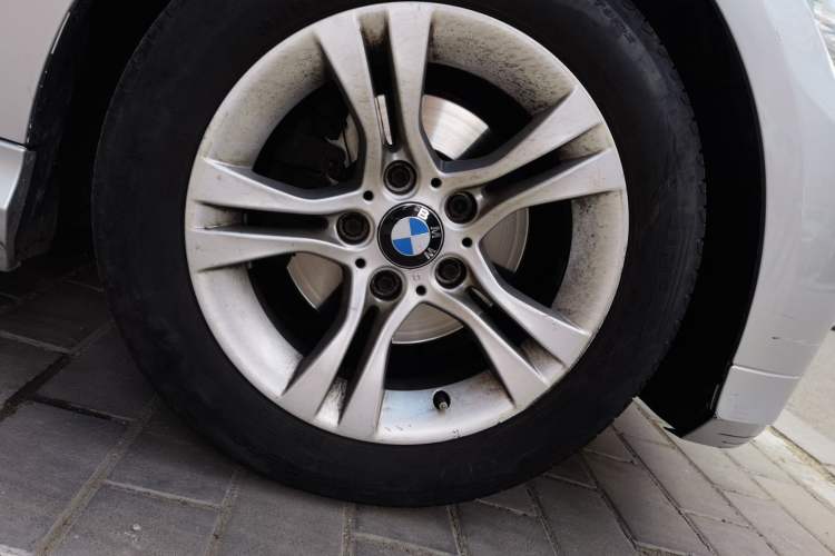 Used BMW 3 Series 2011 318i Leading Model