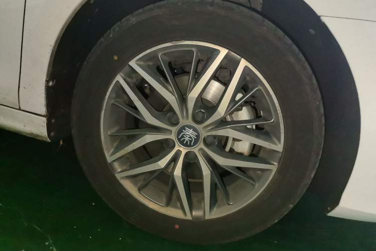 Used BYD Qin PLUS 2021 DM-i 120KM Prestige Model