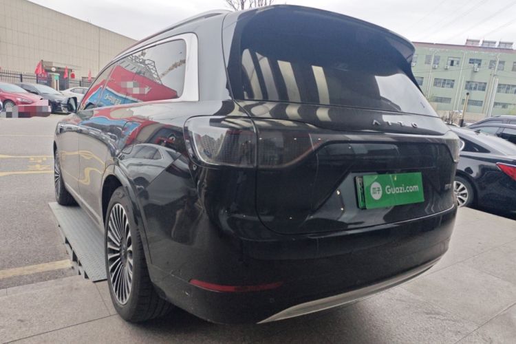 Used Hima AITO M9 2025 Extended-Range Ultra Version 52 kWh 5-Seater Edition Rear Left 45 Deg