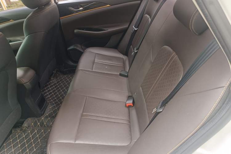 Used CHANGAN Eado DT 2018 1.6L Automatic Smart Enjoyment Model
