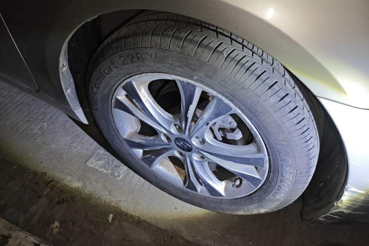 Used Hyundai Sonata 2011 2.0L Automatic Luxury Edition
