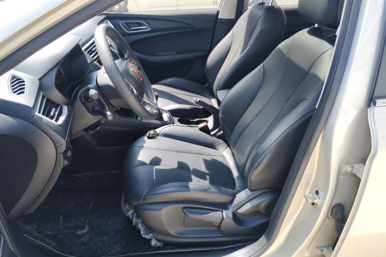 Used Roewe i5 2020 1.5L Manual 4G Connect Leehao Flagship Edition