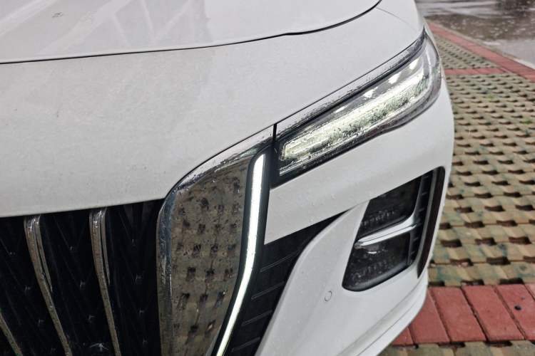 Used Hongqi H5 2023 2.0T Automatic Smart Connect Flagship Edition
