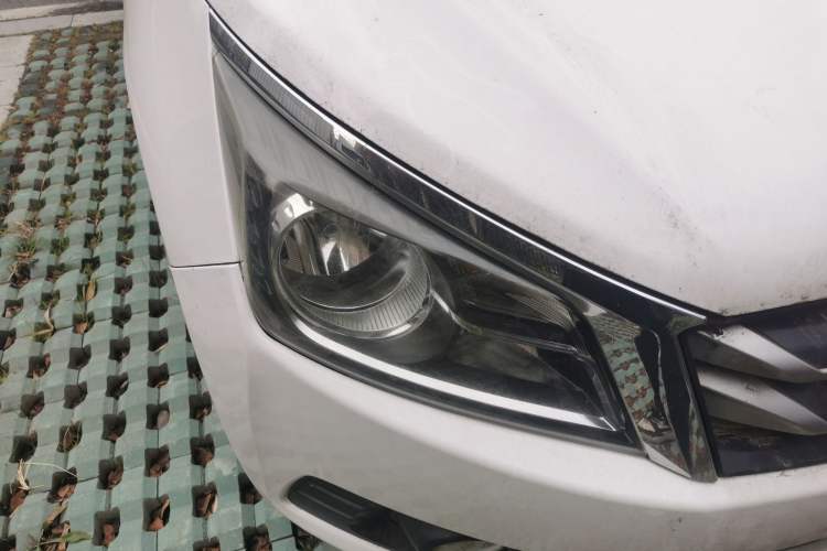 Used Venucia T70 2016 1.6L Manual Ruixing Edition