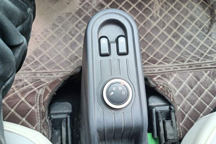 Used Wuling Hongguang MINIEV 2022 Macaron-Color Edition Lithium Iron Phosphate Gear Lever