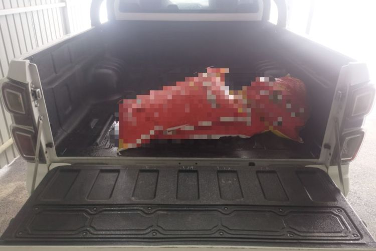 Used Isuzu D-MAX 2023 2.5T Manual 4x4 Diesel Flagship Long Wheelbase Trunk