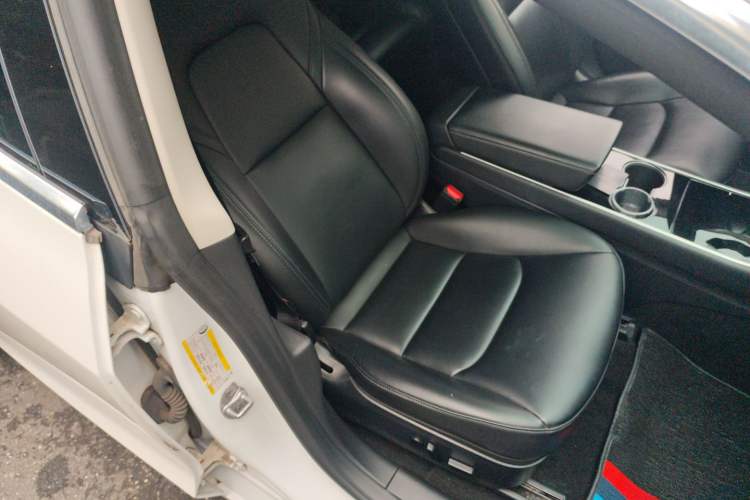 Used Tesla Model 3 2020 Standard Range Rear-Wheel Drive Upgraded Version
