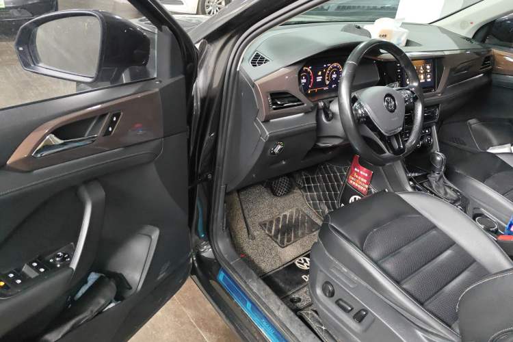 Used Volkswagen Tharu 2020 Revised Version 330TSI Four-Wheel Drive Flagship Edition China VI
