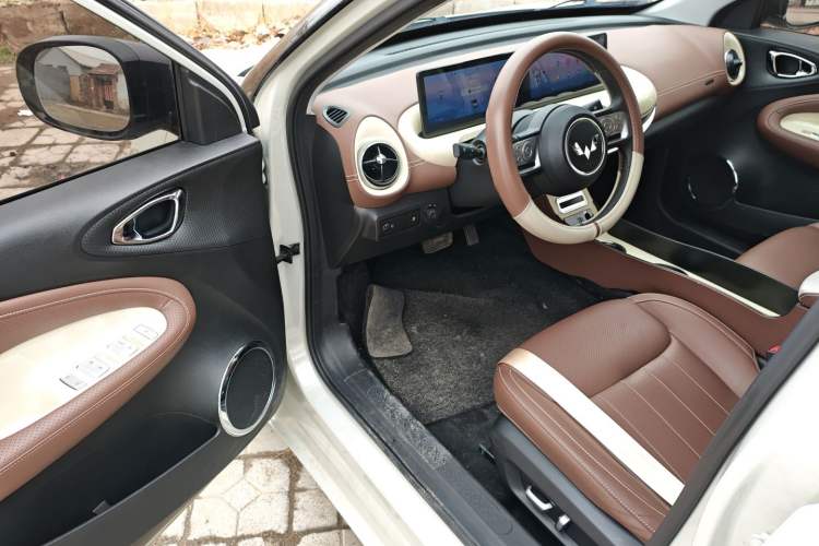 Used Wuling Bingo 2023 333 km Lingxi Connected+ Version