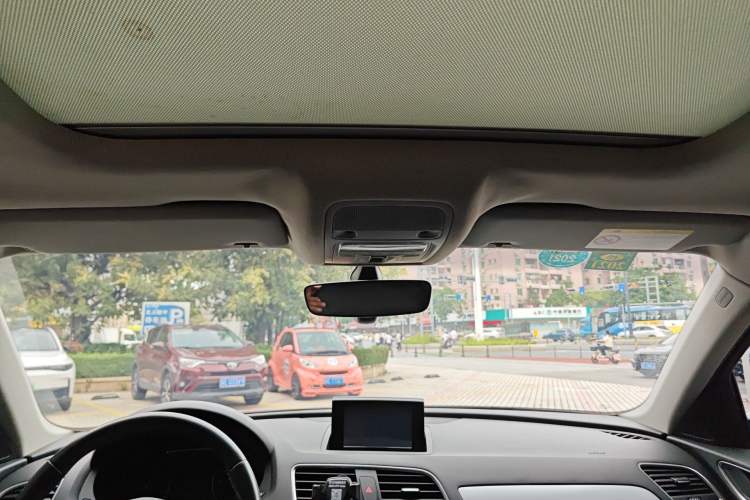 Used Audi Q3 2017 30 TFSI Fashion Model Headliner