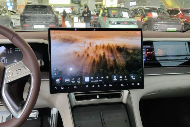 Used Denza Z9GT 2024 630 All-Wheel Drive Max Edition