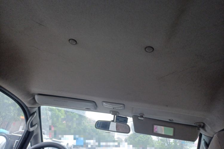 Used FORTHING Lingzhi 2014 M3 1.6L 7-Seater Comfort Model Headliner