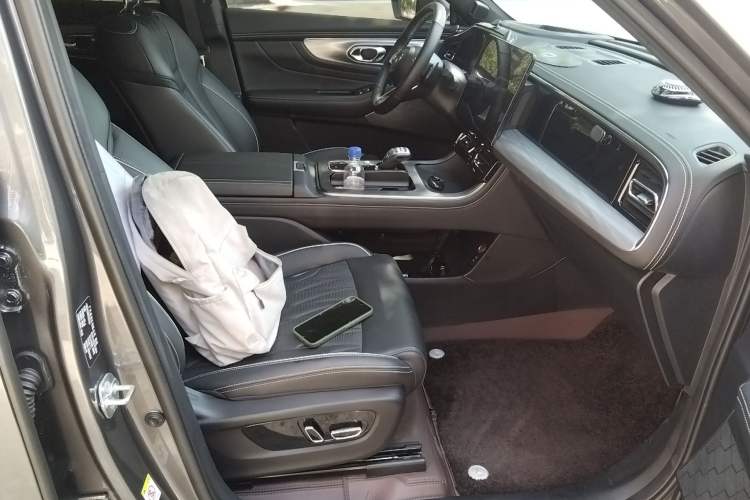 Used GAC Trumpchi GS8 2022 Flagship Series 2.0 TGDI Two-Wheel-Drive Prestige Edition (7 Seats)