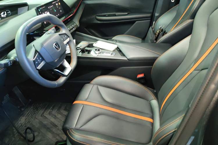 Used CHANGAN UNI-V 2024 1.5T Prestige Edition Left Front Seat