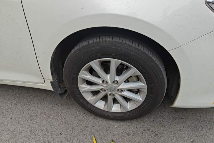 Used Toyota Camry 2016 2.0G 10th Anniversary Leading Edition