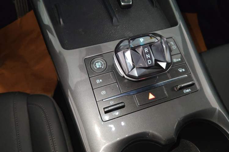 Used BYD Qin PLUS 2025 DM-i Smart Drive 55KM Leading Model