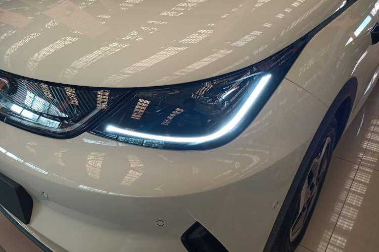 Used BYD Dolphin 2025 Smart Drive Version 420 km Freedom Edition