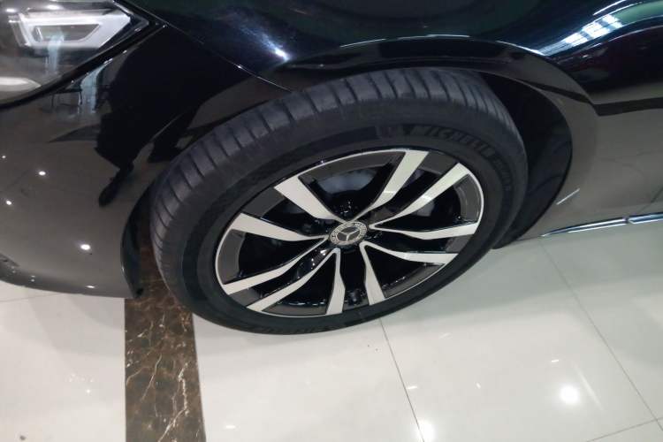 Used Mercedes-Benz S-Class 2022 S 400 L Business Model Left Front Wheel Hub