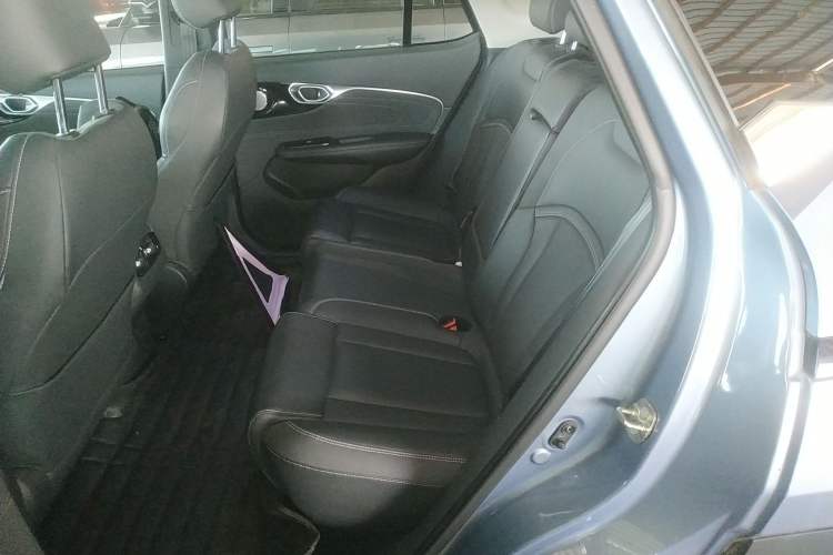 Used AION V 2024 Plus 70 Star Edition Ternary Lithium Left Rear Seat