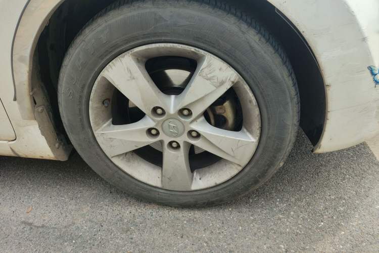 Used Hyundai Elantra (5th Generation / Langdong) 2012 1.6L Automatic Prestige Model
