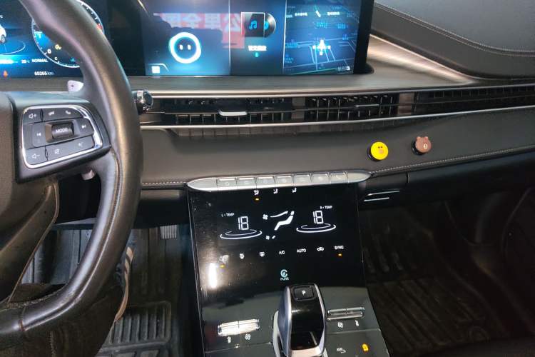 Used Chery Tiggo 8 PLUS 2021 290TGDI DCT Haoting Edition