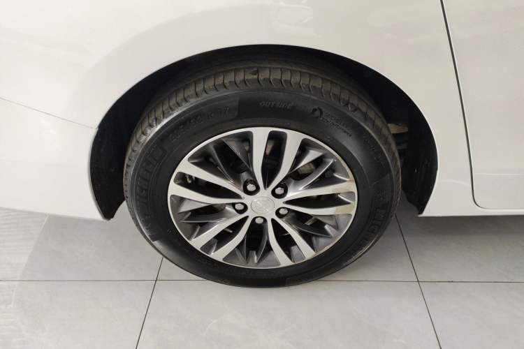 Used Buick GL8 2022 ES Landtrek 653T Comfort Edition
