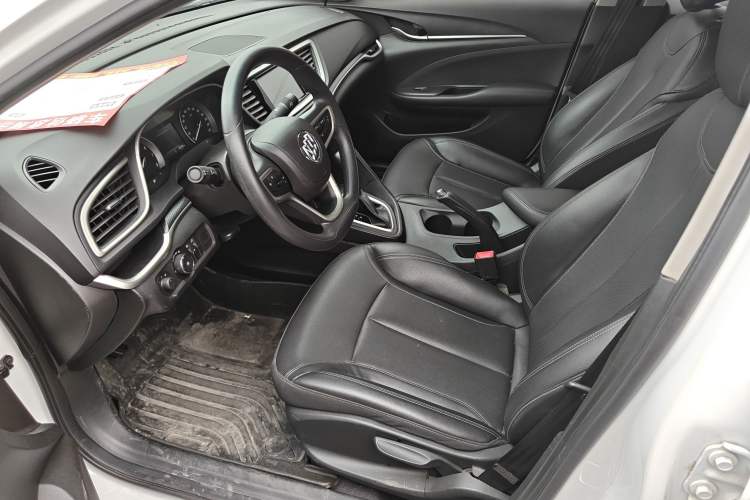 Used Buick GT 2021 1.3T Automatic Mild Hybrid Elite Version Left Front Seat